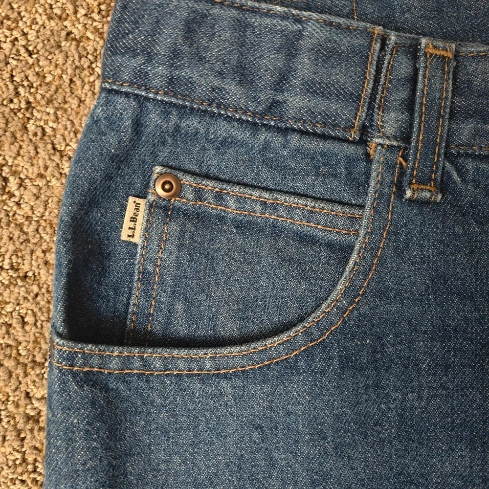 Men's L.L. Bean Natural Fit Hidden Comfort Jeans | Blue | Sz: 35 x 28‎